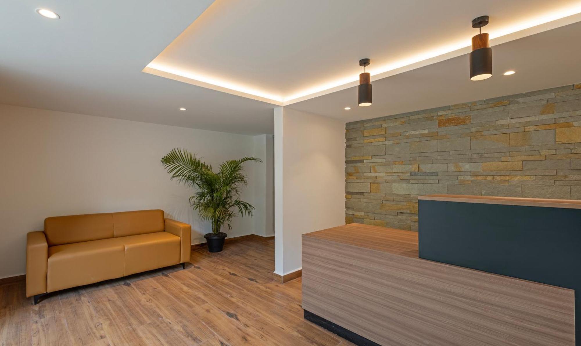 Готель Treebo Premium Vapr Ashok Nagar Ченнаї Екстер'єр фото